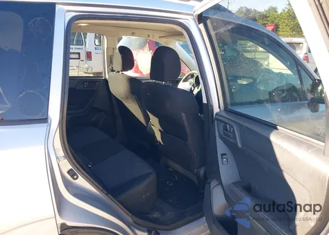 2015 Subaru Forester 2.5I Premium z USA, uszkodzony, nr VIN JF2SJADCXFH462464